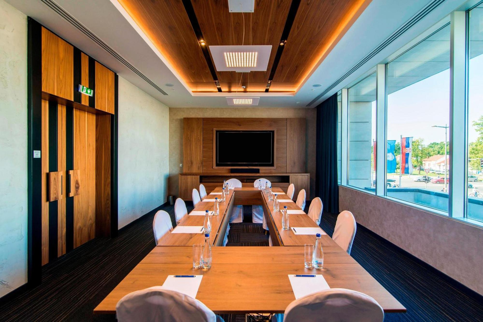Sheraton Novi Sad Eksteriør bilde